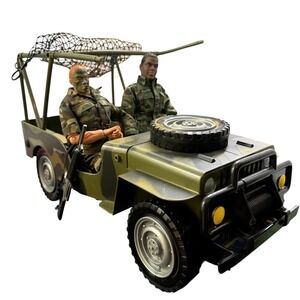 GI Joe Military M&C Jeep Vehicle Green Camo Action Figure Set Vintage Incomplete
